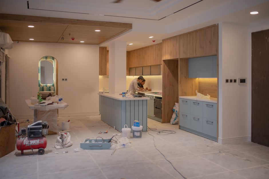 Remove and Fit Kitchen Cabinets