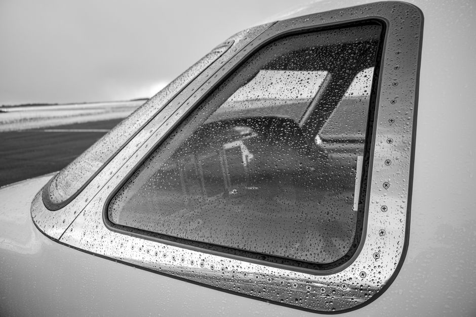 Replace Rear And Tailgate Glass