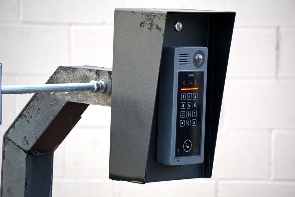Connecting and Testing Alarm Equipment