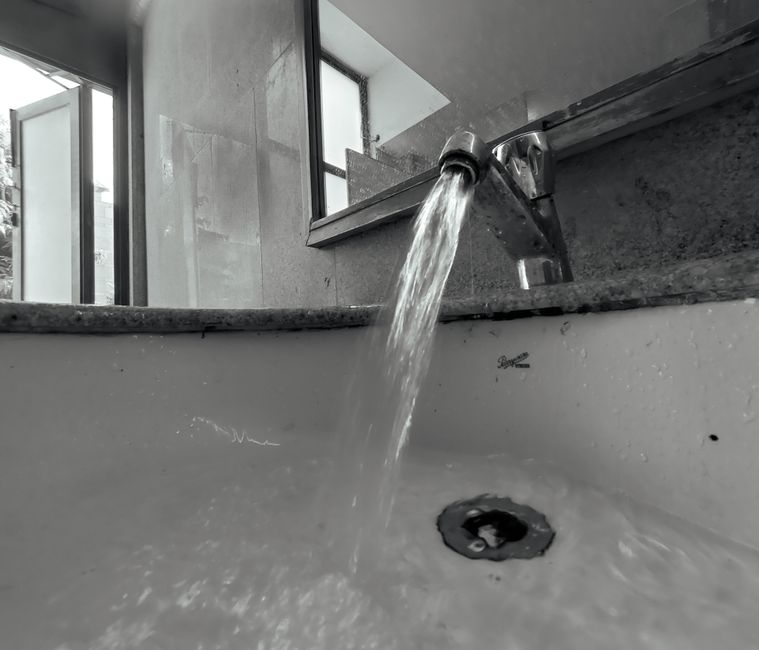 Overflowing Fixture Solutions
