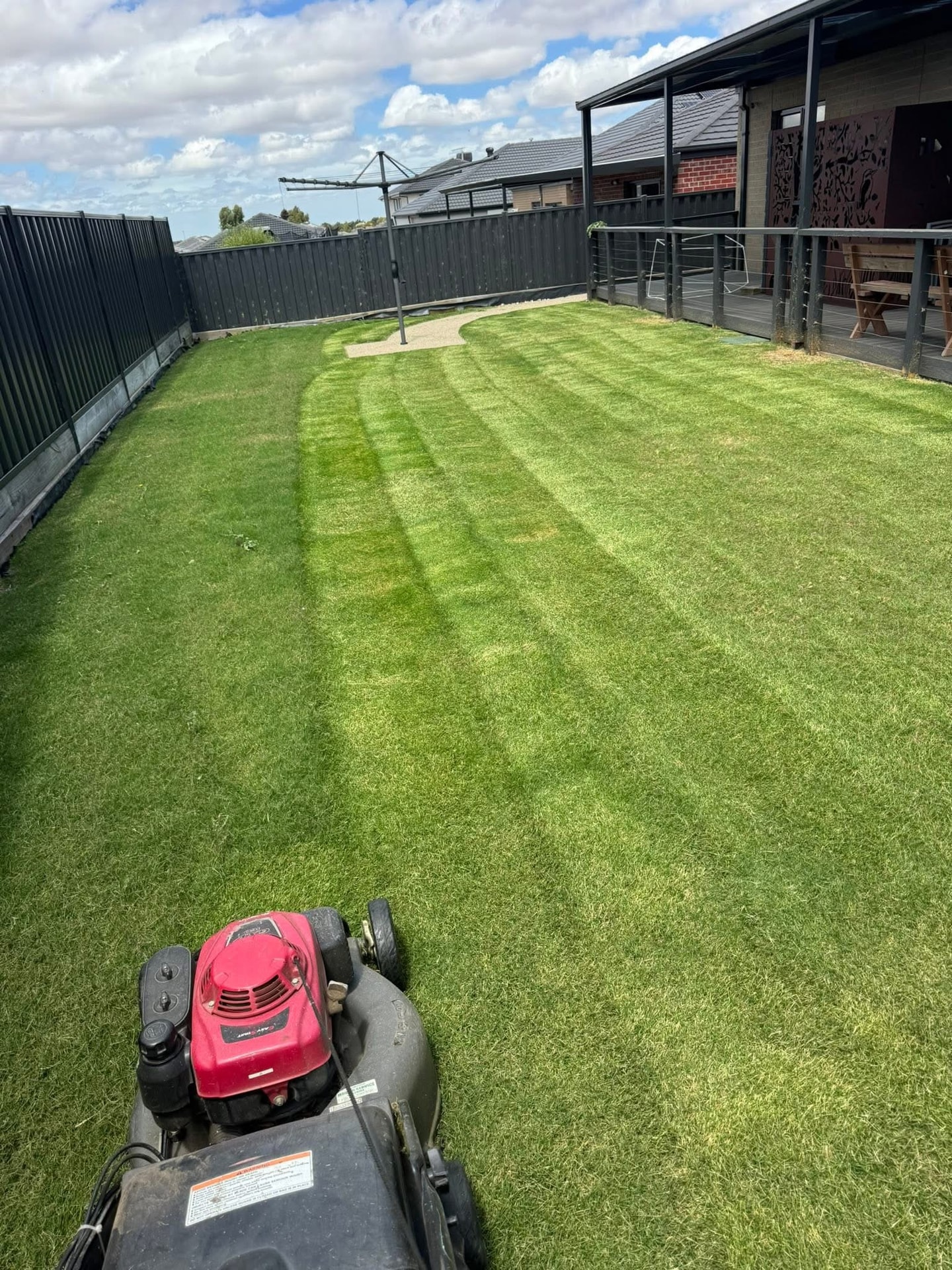 Regular Garden Mowing and Maintenance