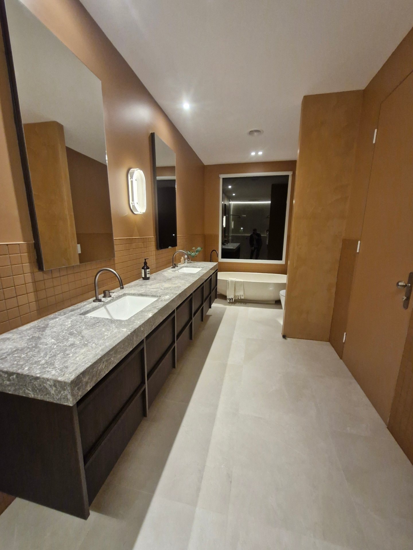 Fit Fixtures and Storage