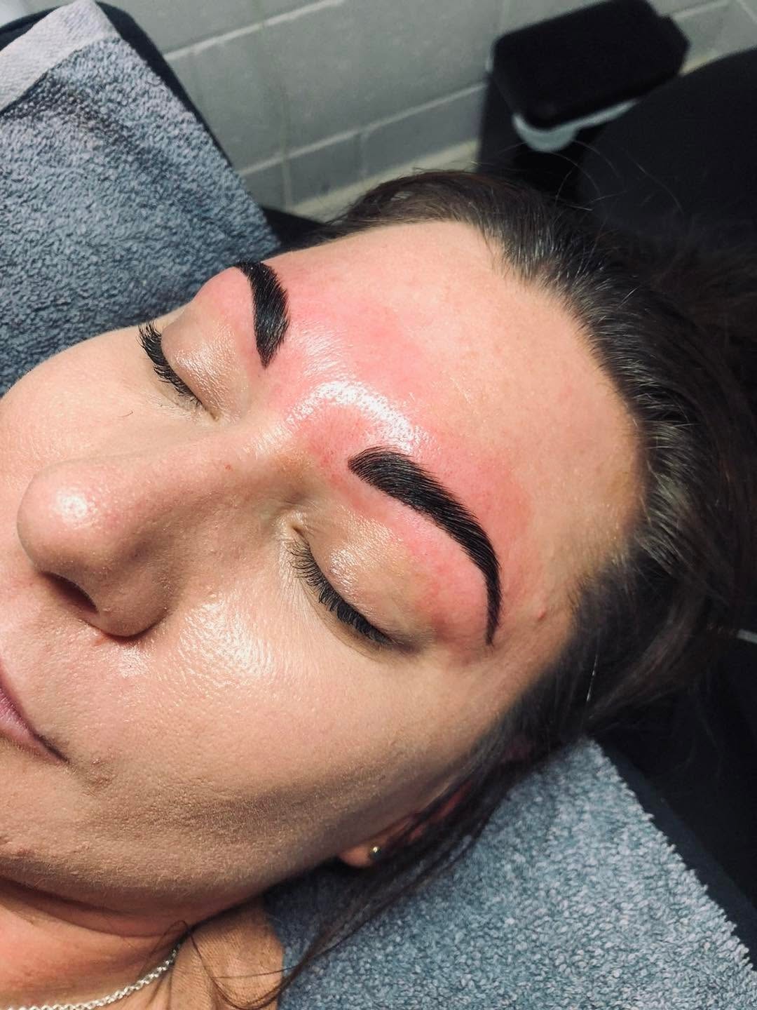 Brow Tinting for Enhanced Colour