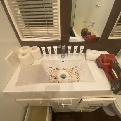 Clear Household Fixture Drains
