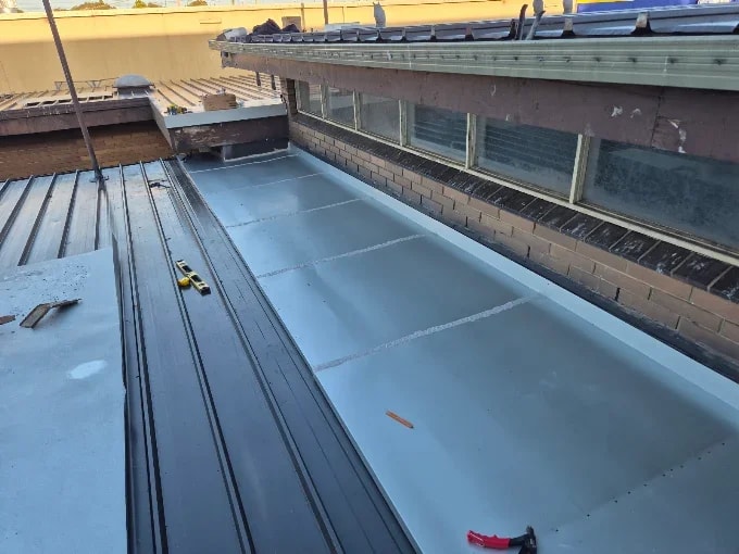 Repair Flashing And Roof Valleys