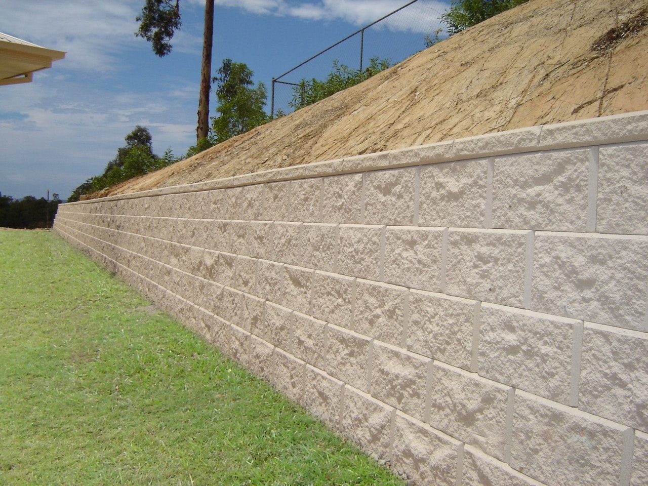 Concrete Block Retaining Walls