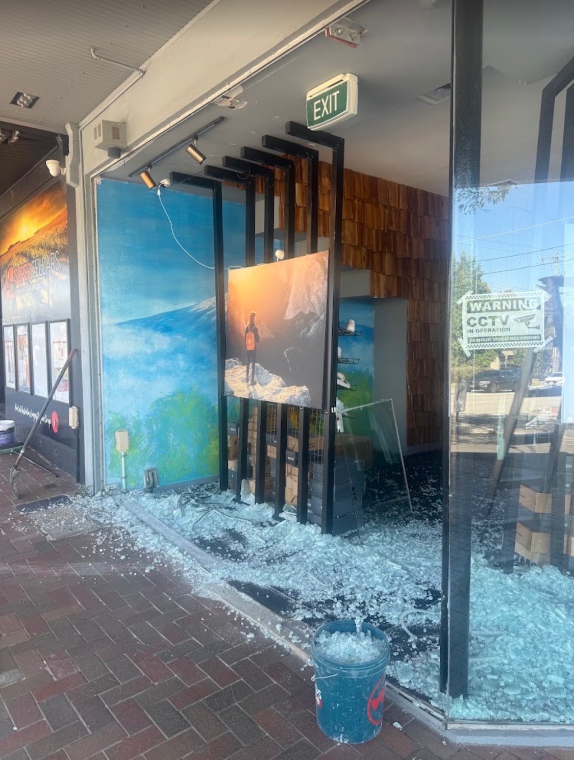 Durable Commercial Glass Solutions