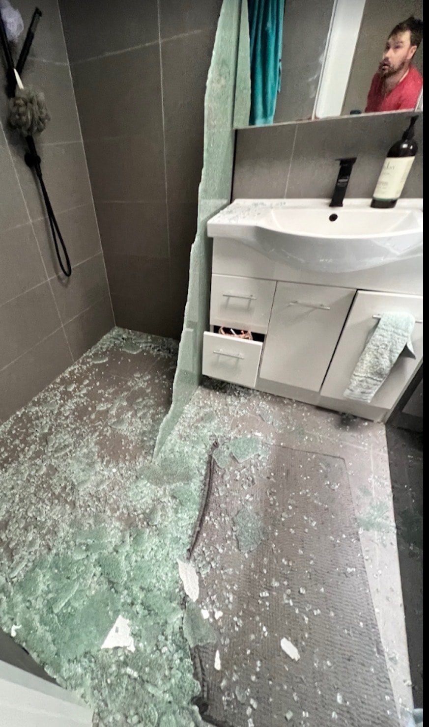 Custom Glass Replacement Service