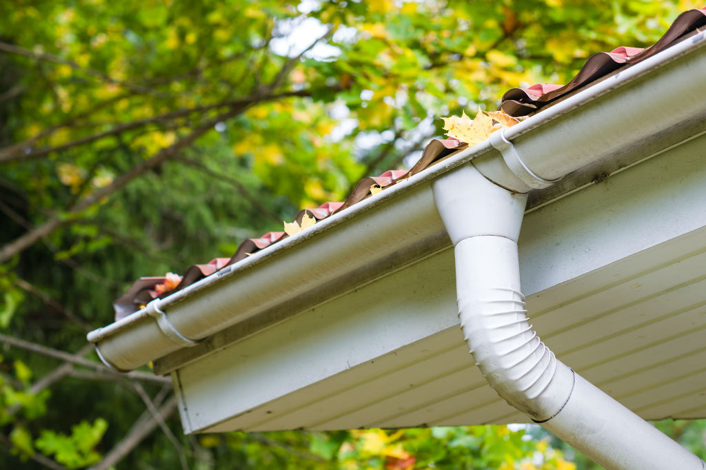 How To Tackle A Blocked Downpipe: An Easy 10-Step Guide